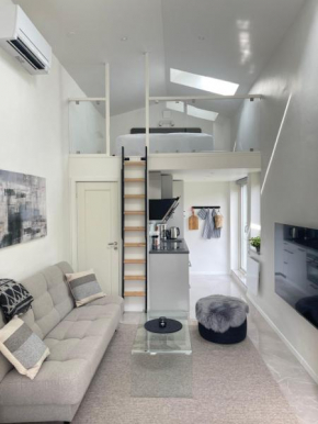 Modern guesthouse with loft Malmö